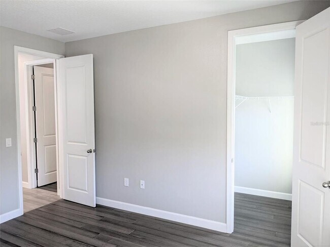 Building Photo - 11531 Charnock Dr