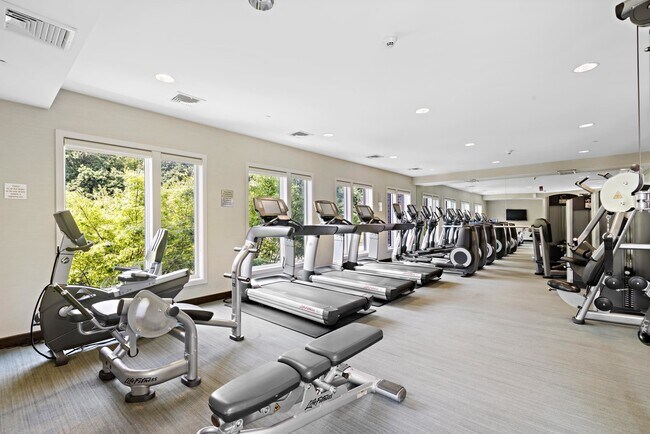 Building Photo - 100 Eton Row