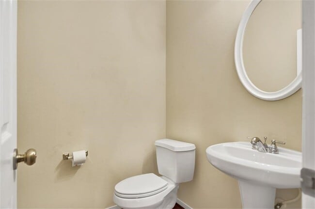 Building Photo - 26011 N Lakefair Dr