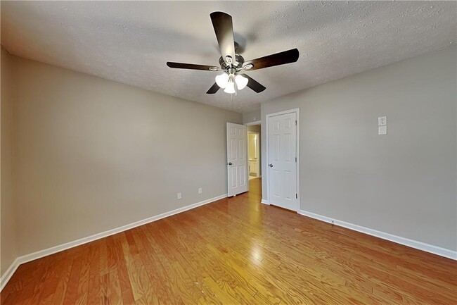 Building Photo - 139 Autumn Creek Dr