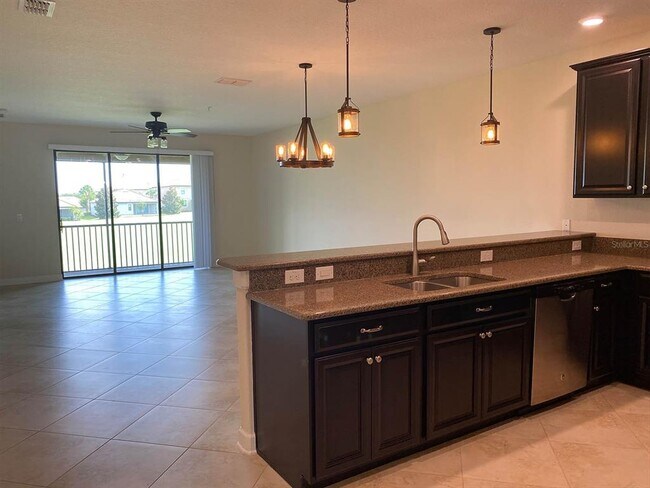 Building Photo - 8966 Azalea Sands Ln