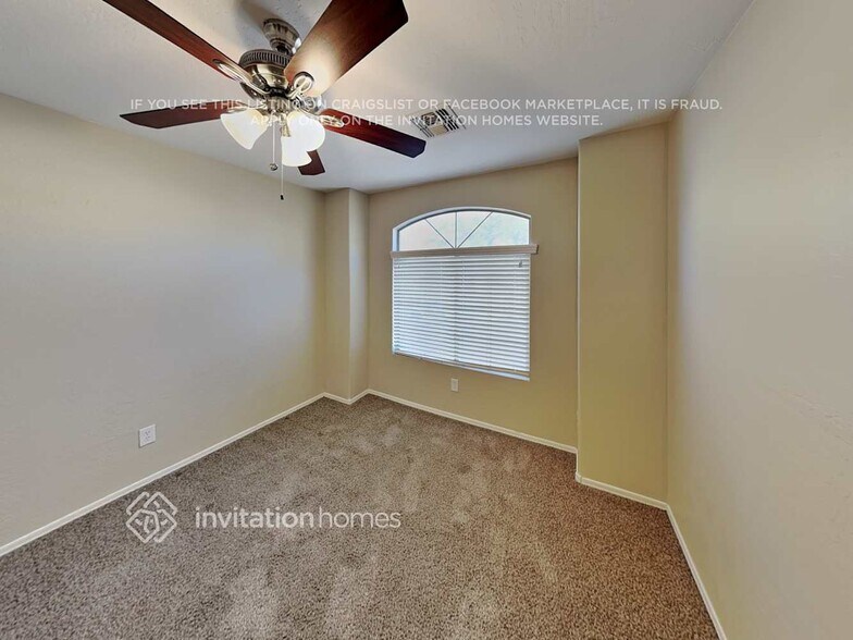 Building Photo - 2369 W Silver Creek Ln