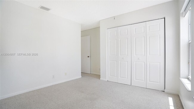 Building Photo - 1064 Cedar Falls Dr