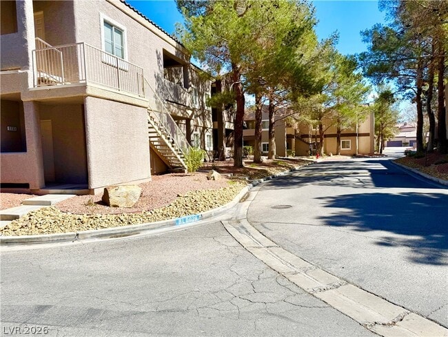 Building Photo - 5250 S Rainbow Blvd