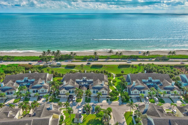 Building Photo - 606 Mainsail Cir