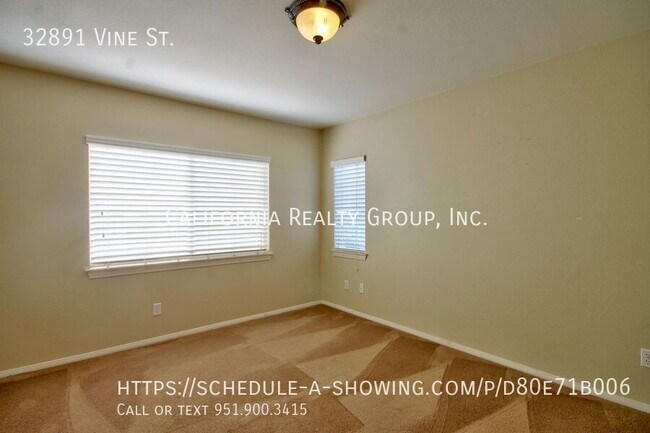 Building Photo - 32891 Vine St