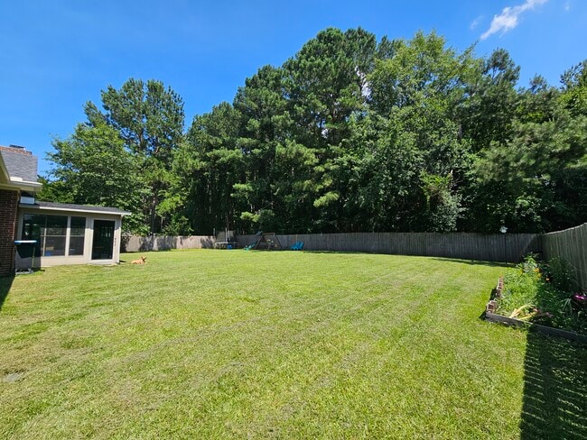 Building Photo - 6483 Gaddis Dr
