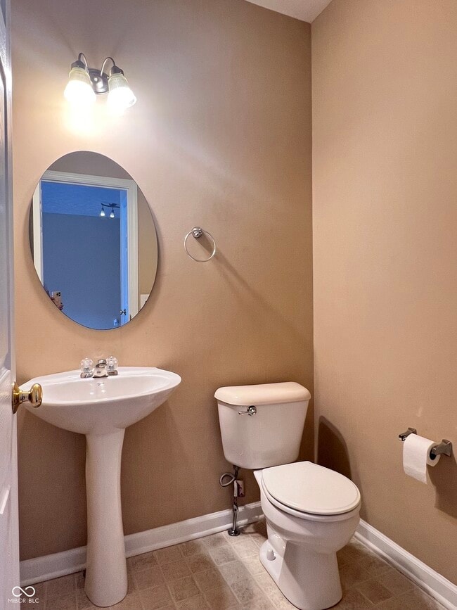 Building Photo - 3332 Decker Ridge Dr