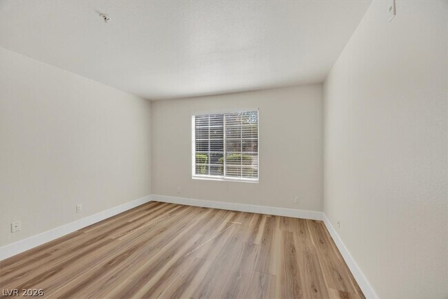 Building Photo - 2100 Jetty Rock Dr