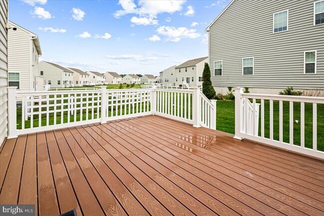 Building Photo - 712 Wallasey Dr