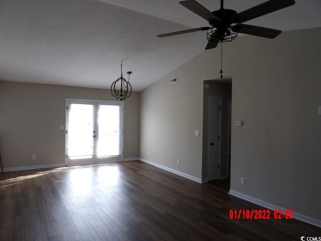 Building Photo - 184 Cypress Ln