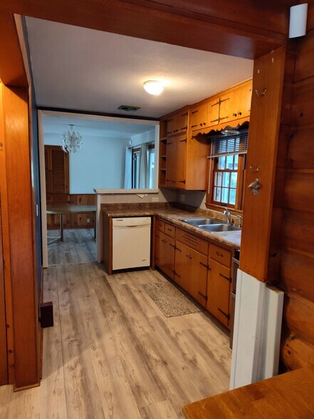 Kitchen - 11748 W Martha Dr