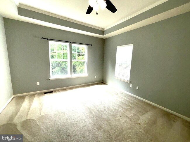 Building Photo - 22410 Glenbow Way