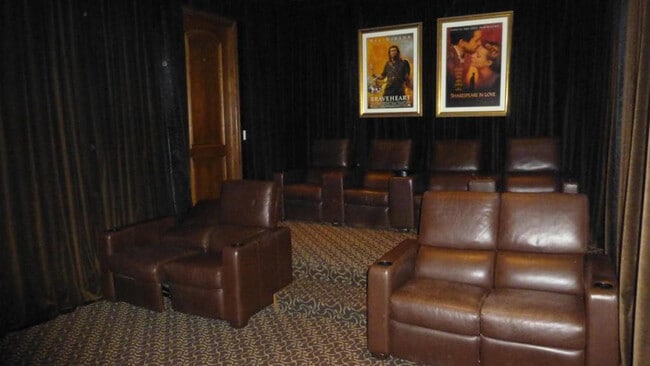 Building Photo - 20660 N 40th St