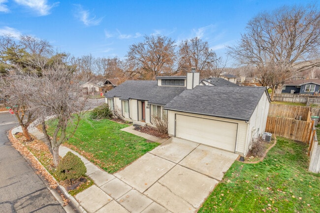 Building Photo - 5828 W Filly St