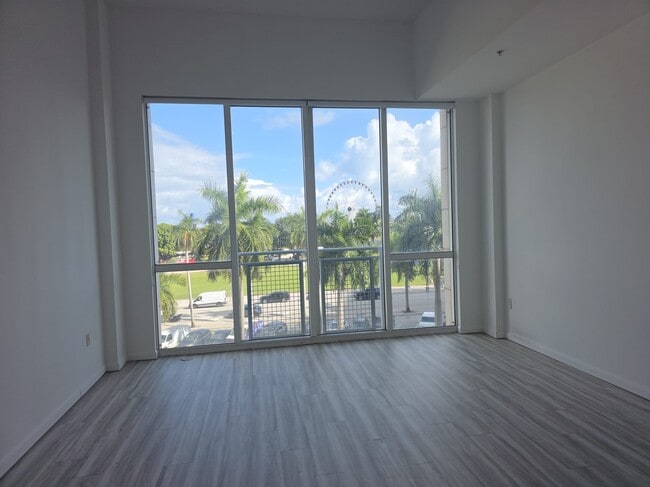 Building Photo - 244 Biscayne Blvd