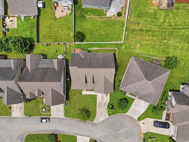 Building Photo - 5343 Asher Village Dr
