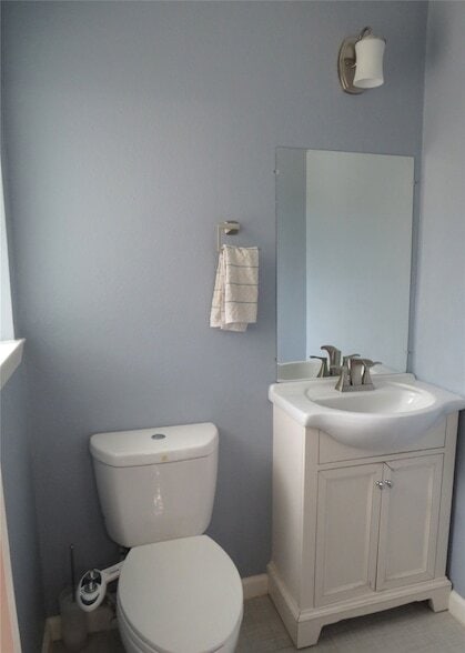 Building Photo - 1026 Thomas St