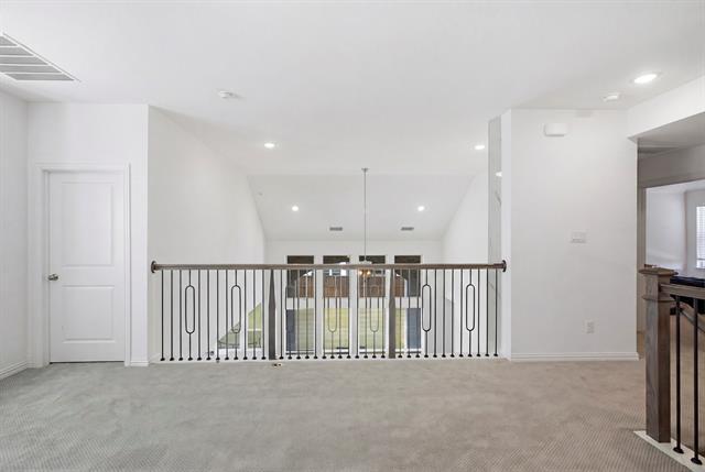 Building Photo - 2602 Delta Dr