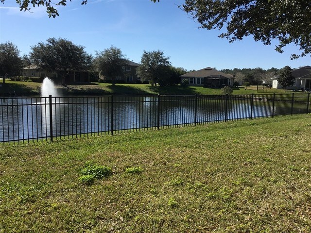 Building Photo - 385 Bostwick Cir