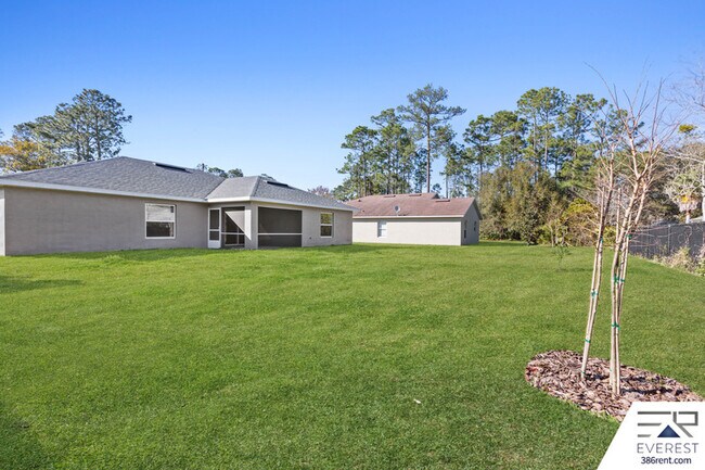 Building Photo - 18 Bressler Ln