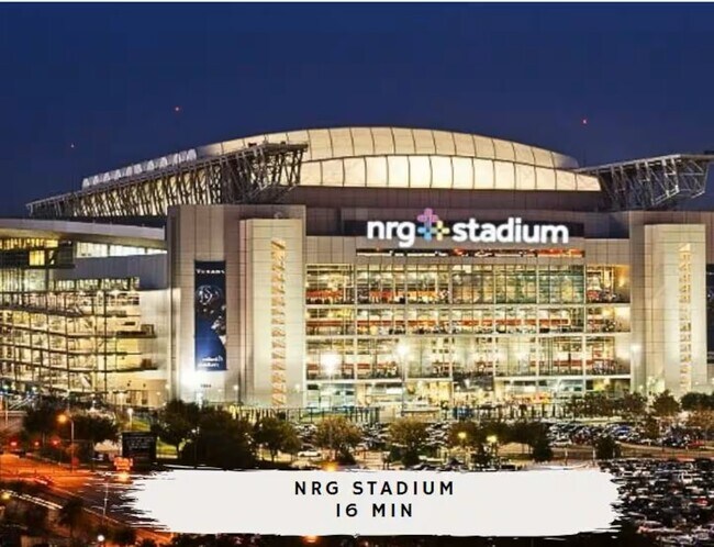 Building Photo - 4001 Dallas St