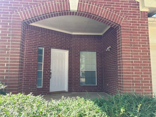 Building Photo - 3402 Pebble Beach Ln