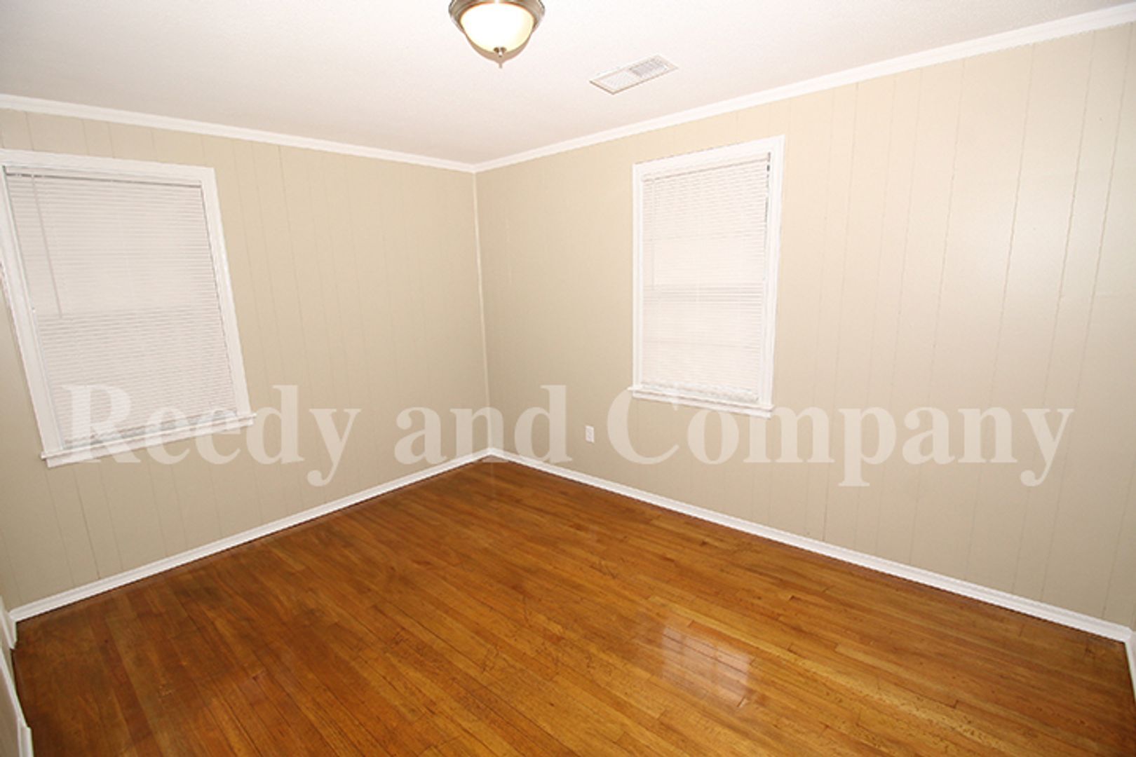Building Photo - 1446 Russwood Rd