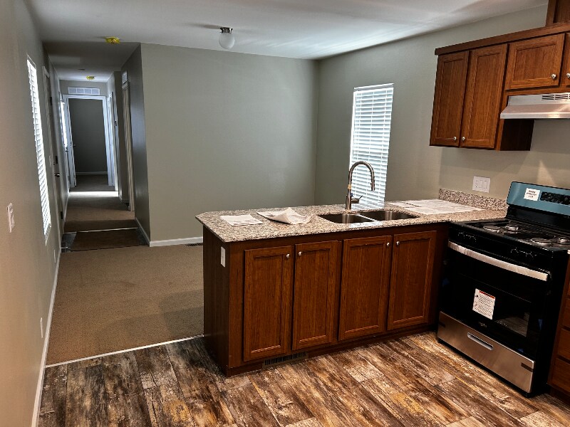 Building Photo - 2959 Portsmouth Dr