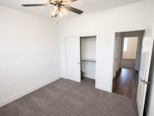 Building Photo - 3BR Home w/ 2-Car Garage, Tall ceilings & Upgraded Chef's Kitchen
