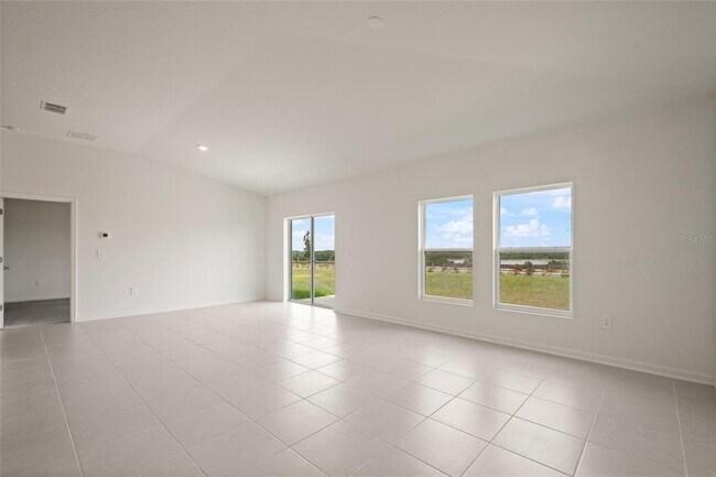 Building Photo - 7479 SANDSTONE Dr
