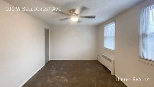 Building Photo - $99 Move In Special and Pay no rent until ...