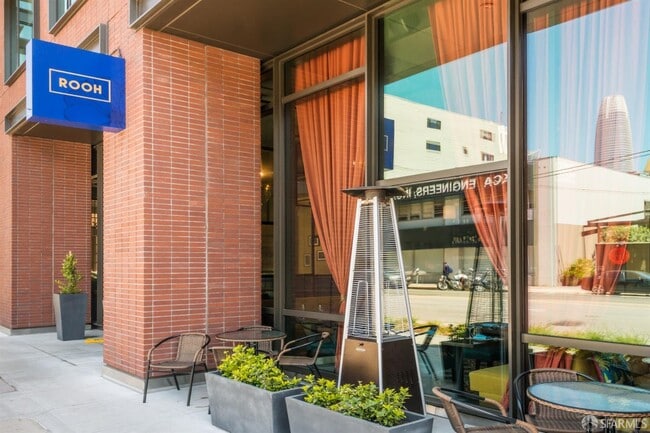 Building Photo - 200 Brannan St