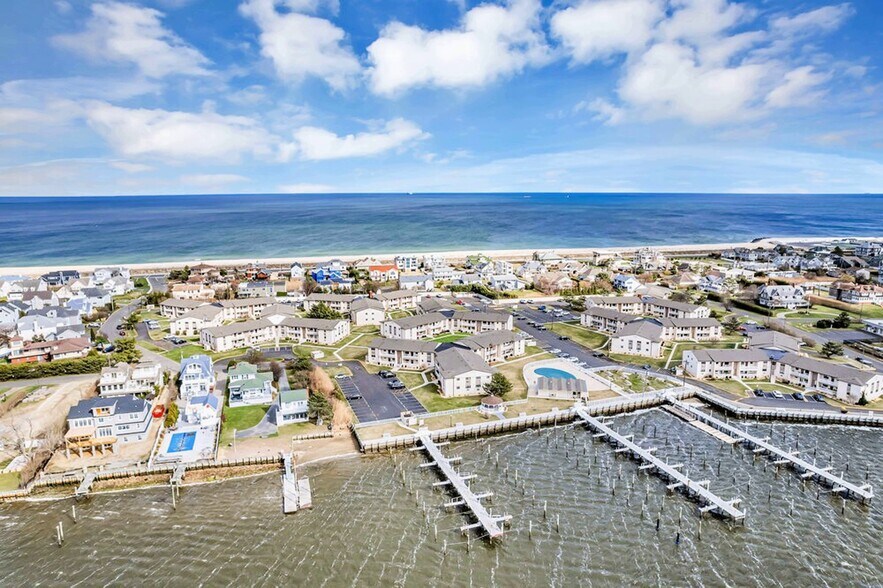Building Photo - 76 Wharfside Dr
