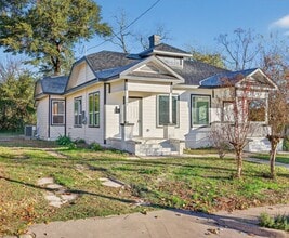 Building Photo - 304 W Vulcan St