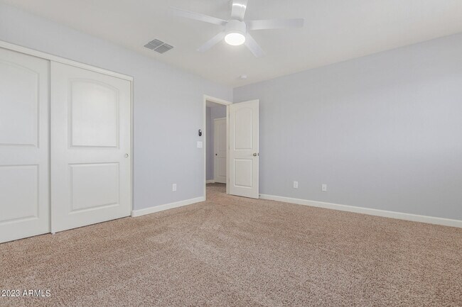 Building Photo - 17186 W Lisbon Ln