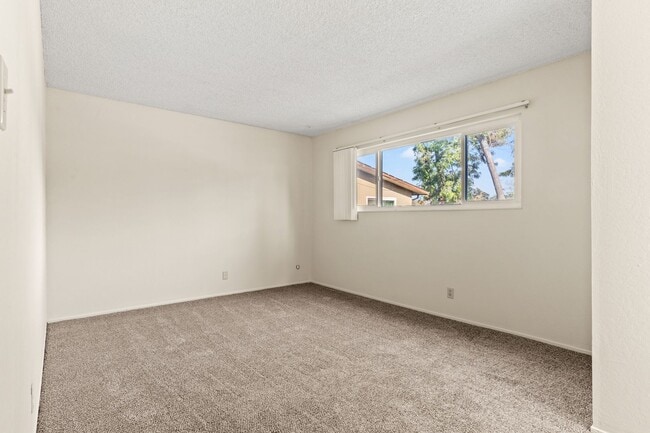 Building Photo - Utilities Included! Hayward 2-Bedroom with On-Site Laundry & Parking