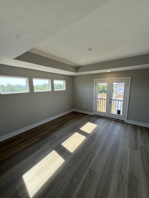 Building Photo - 6176 Nicholas Wy
