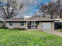 Building Photo - $1799! Beautiful 3Bed/2Bath home in FORT WORTH!