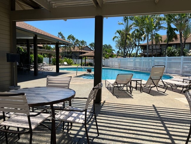 Building Photo - Palm Villas -  1 Bedroom w/ Parking, New V...
