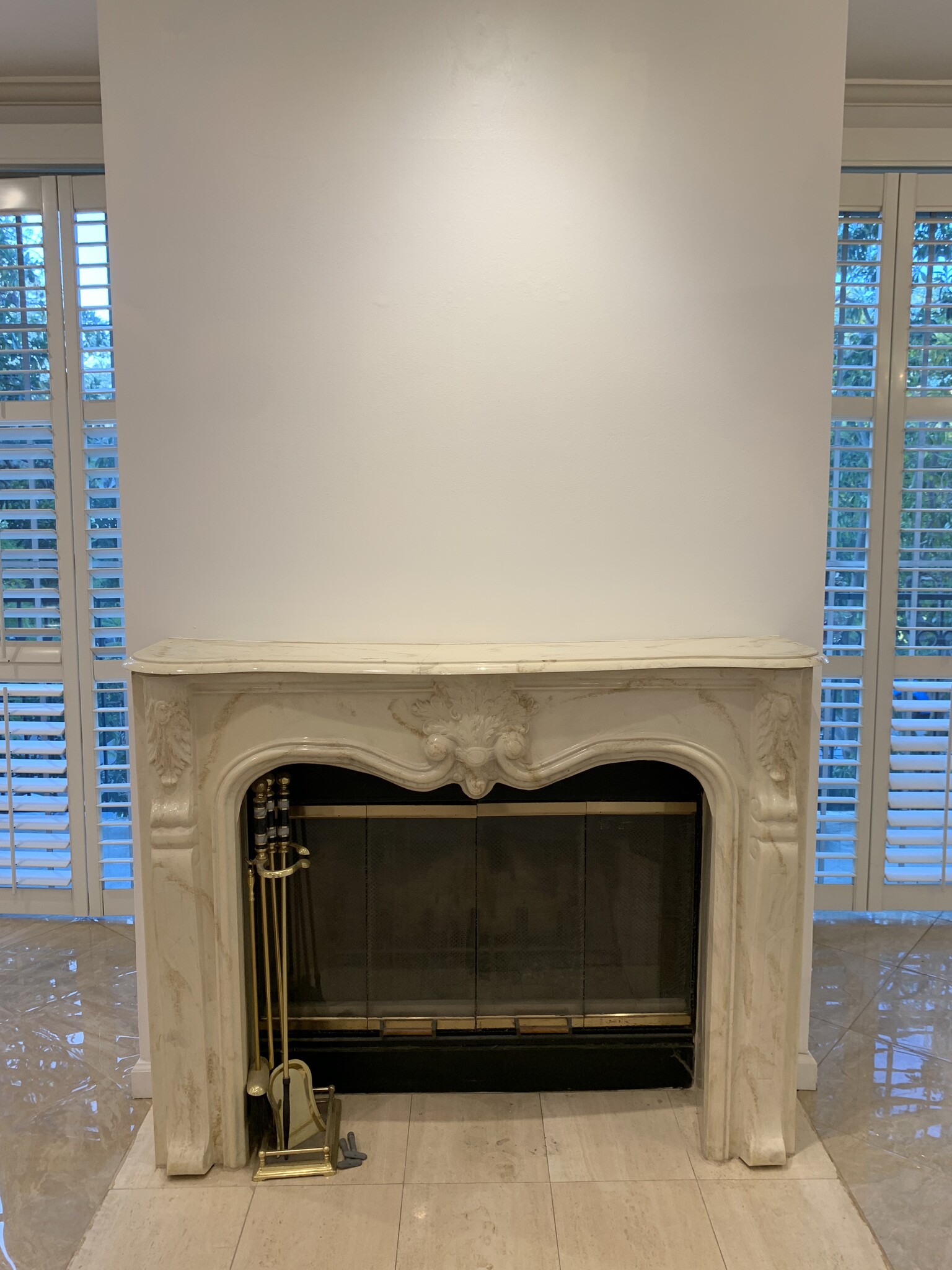 Building Photo - 458 N Oakhurst Dr