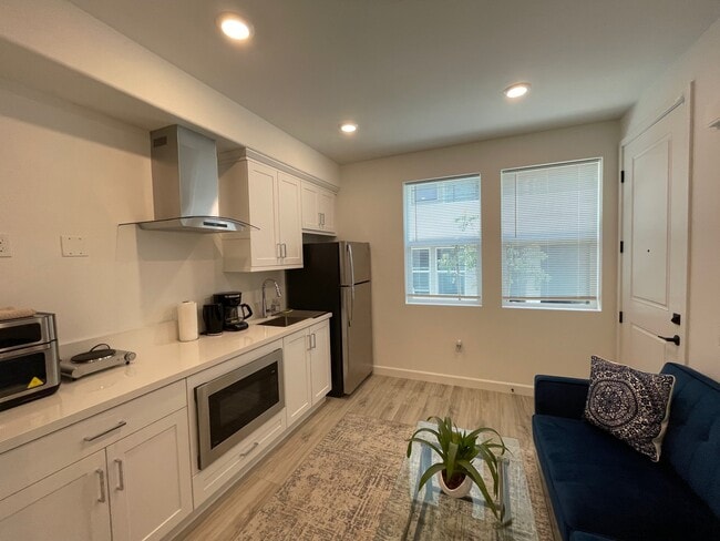 Building Photo - 7941 Belluno Wy