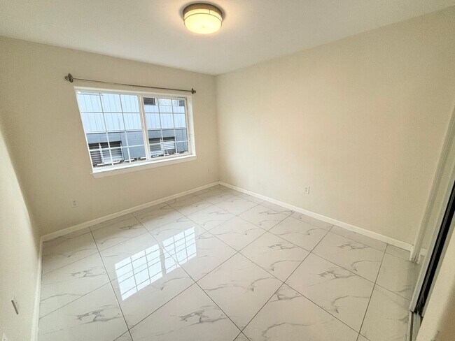 Building Photo - 118 Kaloko Lane