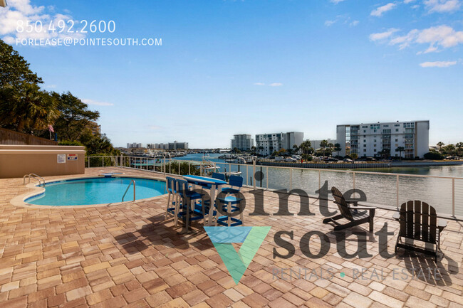 Building Photo - Furnished Condo in Destin!