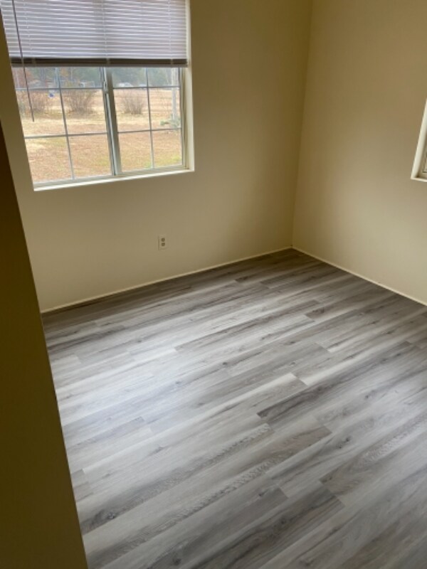 Building Photo - 22 Peaceful Valley Ln