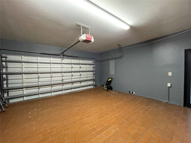 Building Photo - 16820 NW 79th Pl