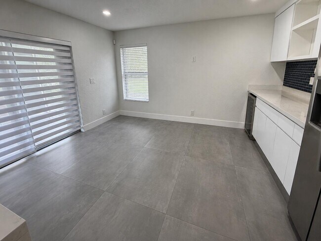 Building Photo - 4683 NW 99th Terrace