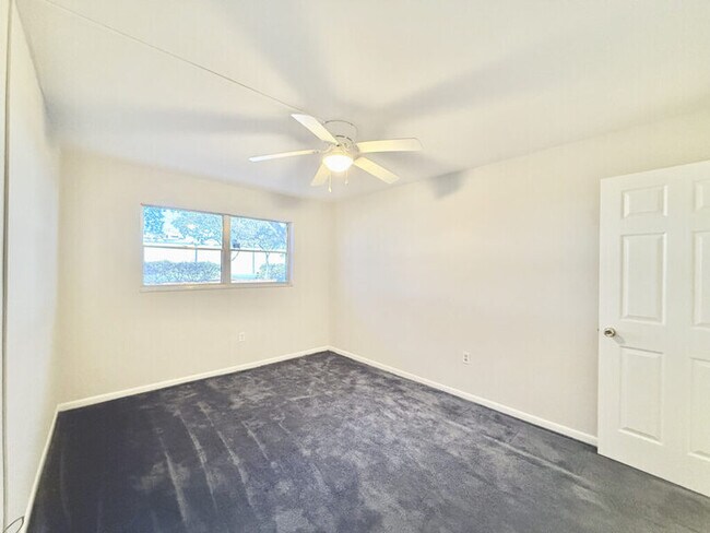 Building Photo - 911 Washington Ave SW