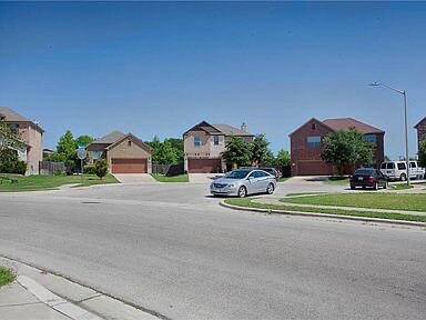 Building Photo - 1101 Amazon Lilly Cove