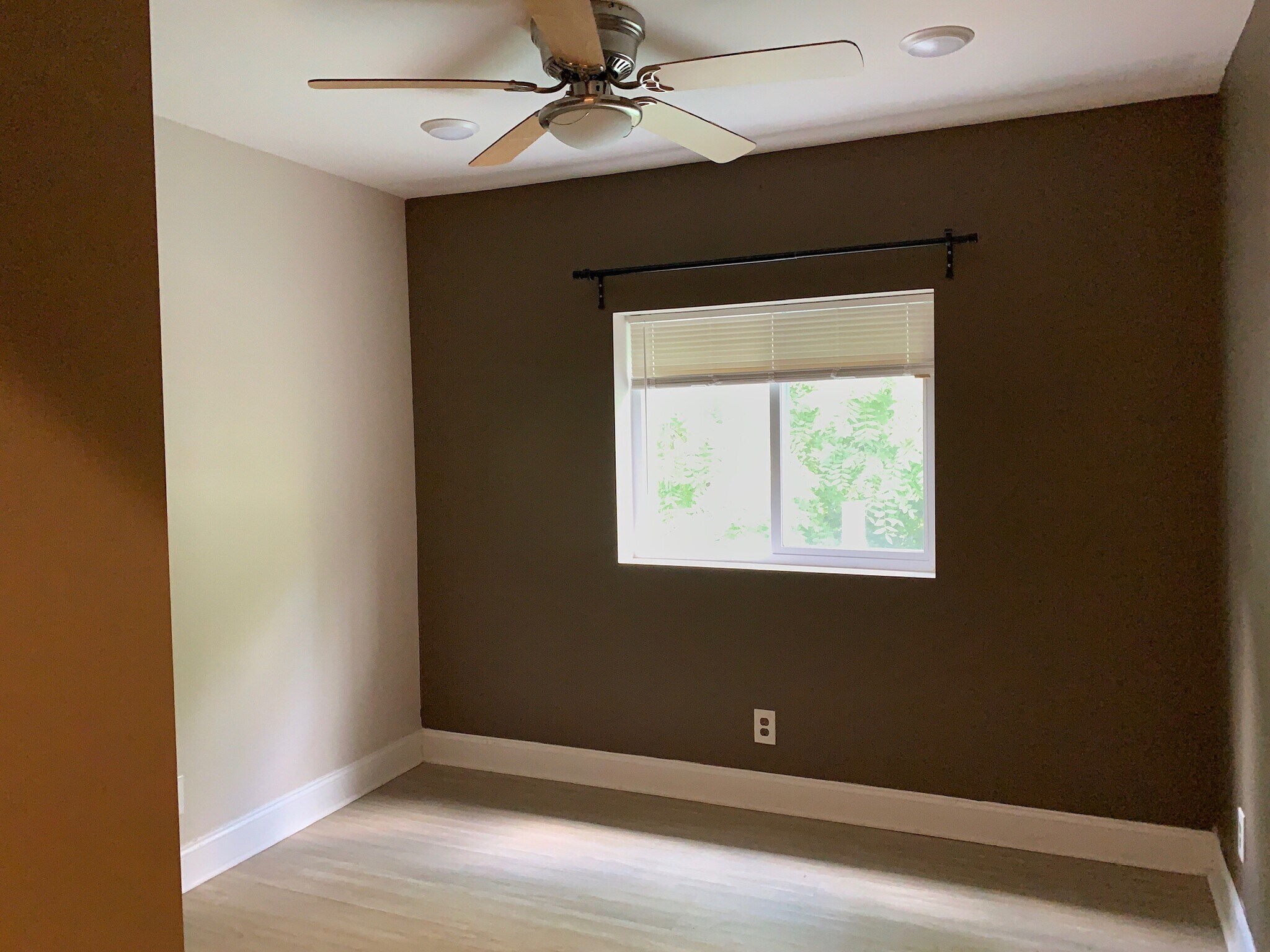 Building Photo - 5439 Penn Ave